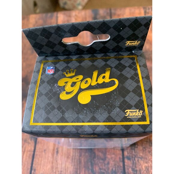 Funko Gold Kyler Murray Premium Vinyl Figure NFL Chase Edition Collectible - Picture 2 of 5